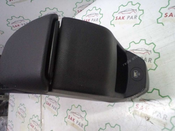 Hyundai İ20 Bayon Orta Ara Konsol 84610-Q0050 NNB 84611-Q0000 CP (KA-120)