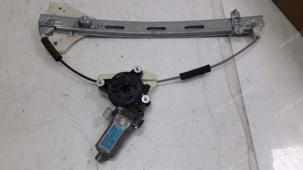 Hyundai İ20 Ön Sağ Cam Motoru Mekanizması Komple 82460-C7000 82402-C7010 CP (DE-110)