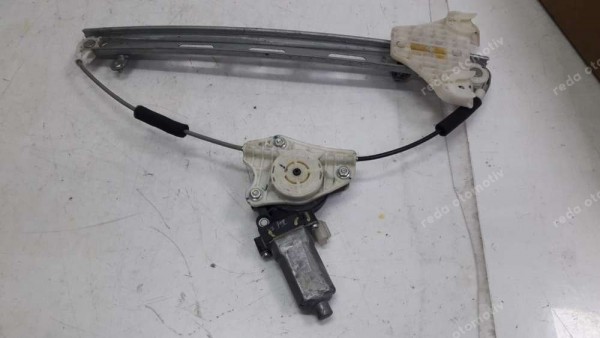 Hyundai İ20 Ön Sağ Cam Motoru Mekanizması Komple 82460-C7000 82402-C7010 CP (DE-110)