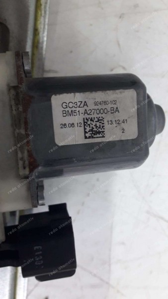 Ford Focus Sağ Arka Cam Krikosu BM51-A27000-BA CP (DE-110)