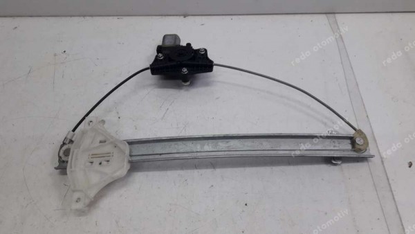 Hyundai İ10 Sağ Ön Cam Krikosu Motorlu 84260-K7010  82460-K6000 CP (DE-110)