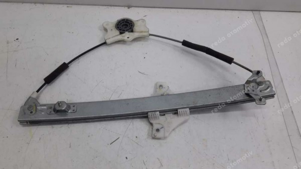 Hyundai İ20 Sol Ön Cam Krikosu 82403-C7010 CP (DE-110)