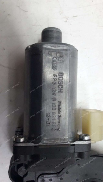 Renault Master3 Elektrikli Kayar Basamak Motoru Orj 130821993 11AUND0113 YP (DG-127)