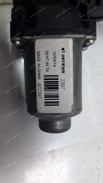 Hyundai Accent Blue Sol Arka Cam Motoru Amb. 402397 YP (EF-122)