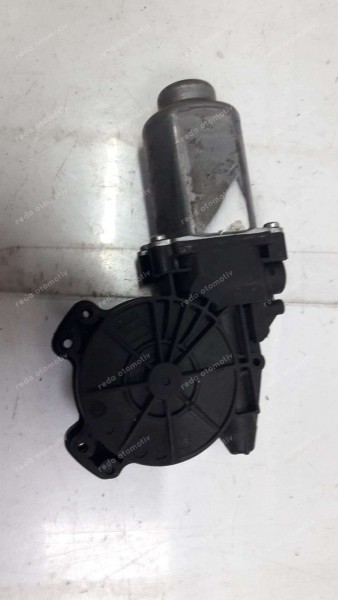 Hyundai Accent Sol Ön / Sağ Arka Cam Motoru 82450-0U000 CP (EF-122)