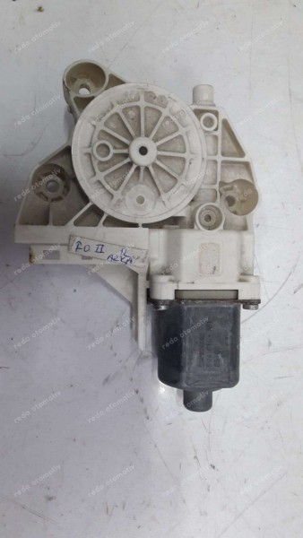 Ford Focus2 Sağ Arka Cam Kriko Motoru 994814101 0130822218 CP (EF-123)