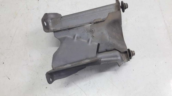 Renault Clio4 Megane4 Egzoz Manifold Ayağı 208173685R CP (EB-124)