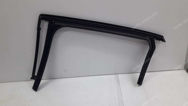 Renault Clio5 Sağ Arka Cam Fitili 823305888R CP (JE-120)