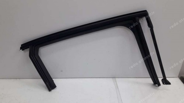 Renault Clio5 Sağ Arka Cam Fitili 823305888R CP (JE-120)