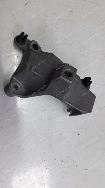 Renault Fluence Megane3 Sol Şanzuman Takozu 112530006R CP (AA-123)