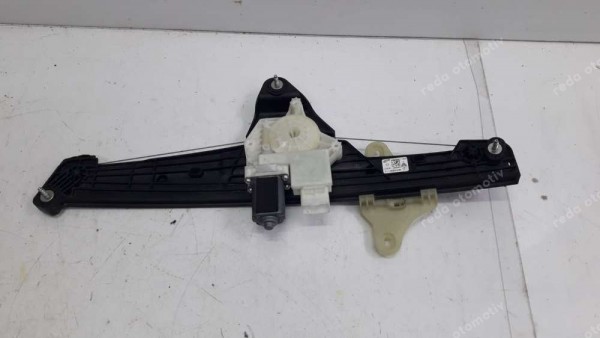 Renault Clio5 Sol Ön Cam Krikosu 807216723R CP (DF-110)