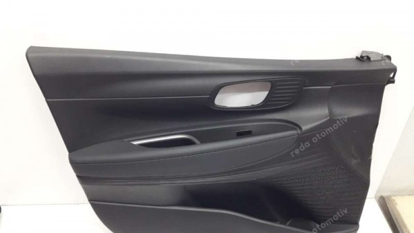 Hyundai i20 Bayon Sol Ön Kapı Döşemesi (rhd) 82301-Q0200NNB SP YP (FE-120)