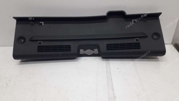 Hyundai Bayon Bagaj Arka Eşik Kaplama Trimi 85770-Q0600 SP YP (GD-120)