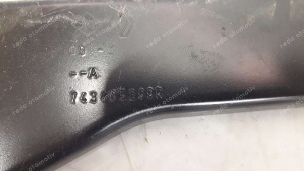 Renault Clio5 Egzoz Koruma Traversi Ön Tutucu 743465299R CP (EB-110)