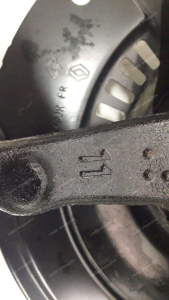 Renault Clio 5 Sağ Ön Aks Taşıyıcı 400142942R CP(BI-120)