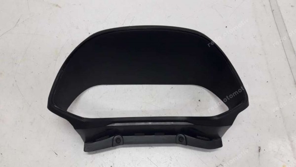 Renault Clio 5 KM Gösterge Çerçevesi Orj 682408032R 682406595R CP (GF-120)