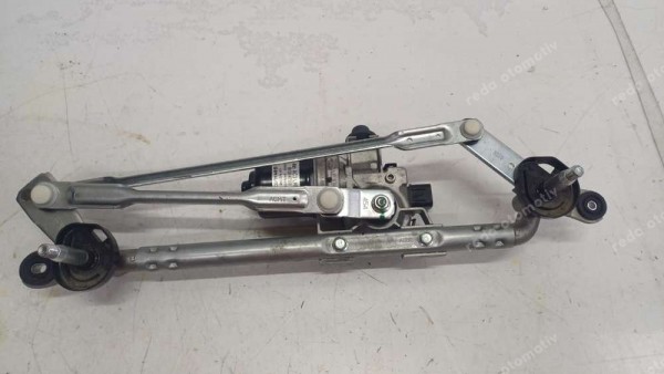 Hyundai İ10 Ön Silecek Motoru 98100-K7000 SP YP (DG-110)