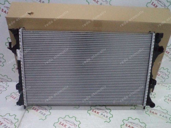 Renault Laguna 2 Espace 4 Motor Su Radyatörü Orj 8200302463 YP (ID-120)