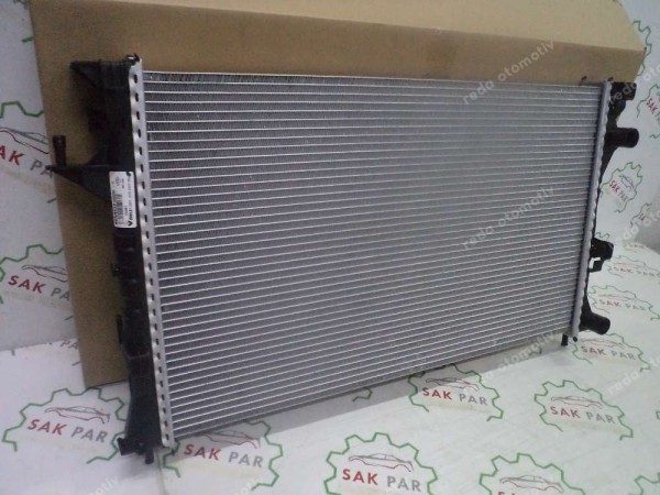 Renault Laguna 2 Espace 4 Motor Su Radyatörü Orj 8200302463 YP (ID-120)