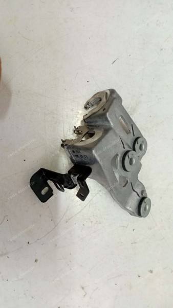 Hyundai İ10 Şanzıman Vites Kontrol Kablo Bağlantısı Braketi Sportu 43920- SP YP (AA-126)