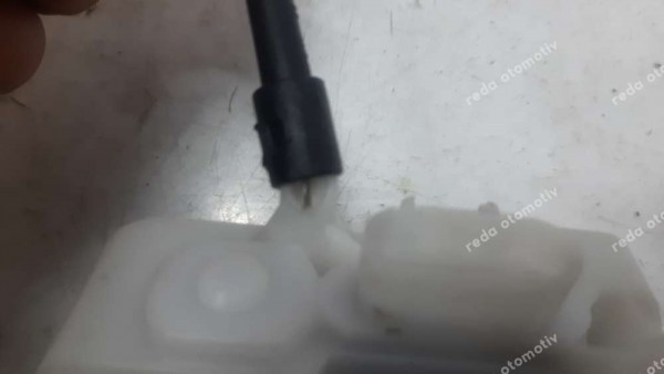 Renault Megane 2 Sol Ön Kapı Kilidi Amb HP YP (FC124)