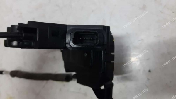 Renault Clio 4 Sağ Ön Kapı Kilidi Amb. 805004945R YP (FC124)