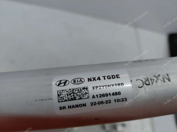 Hyundai Tucson Klima Radyatörü 1.6 4X2 A.T 97606-N7000 SP YP (HD-130)