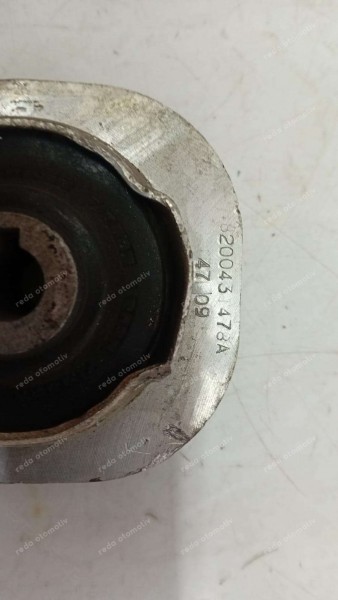 Renault Kangoo Orta Motor Kulağı 8200431478 CP (AA-127)