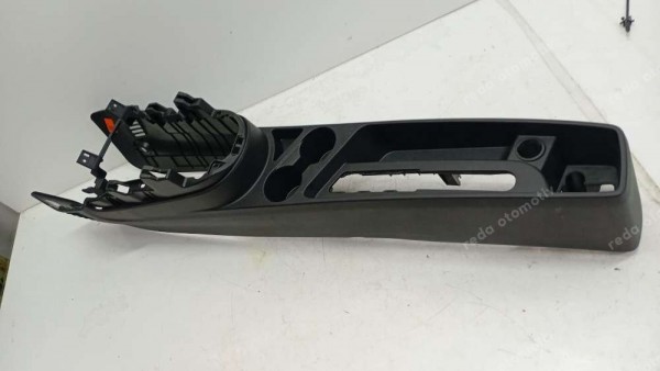 Hyundai İ10 Orta Vites Konsolu 84610-K7100 SP YP (KG-110)