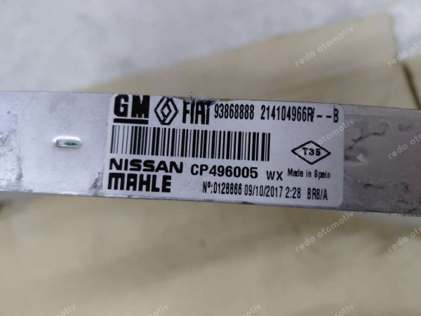 Renault Trafic 3 Motor Su Radyatörü 214104966R CP HP (HD-120-140)