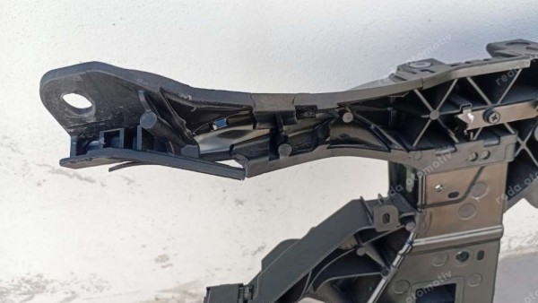 Hyundai Tucson Ön Panel 64110-N7500 64101-N7500 SP YP (KI-110)