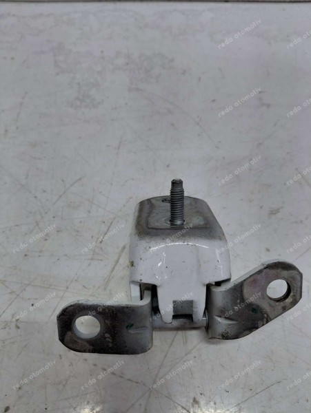 Ford Fiesta Sol Ön Kapı Alt Menteşesi Orj. 8A6AA22811 CP (HB-121)