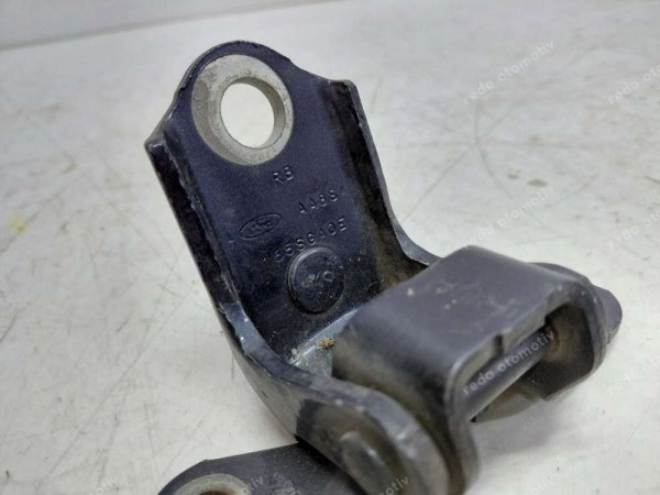 Ford Fiesta Sağ Arka Kapı Üst Menteşesi Orj. 8A6AA26800A CP (HB-122)