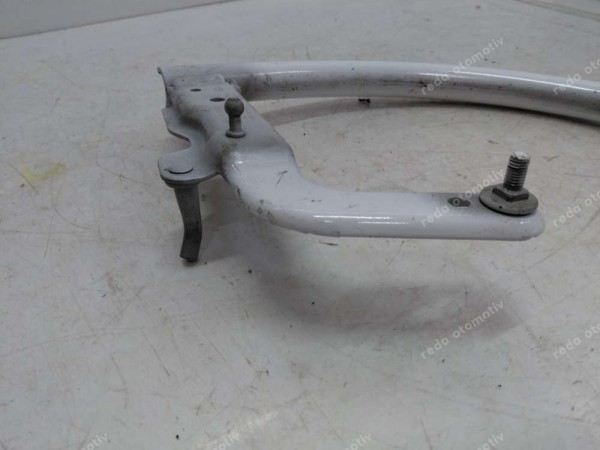 Ford Focus 3 Sedan Sağ Bagaj Kapağı Menteşesi CM51F42700AG R SP (HB-129)