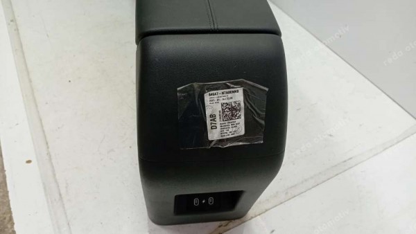 Hyundai Tucson Orta Konsol / Kol Dayama 84660-N7000 84661-N7000 846A7-N7ABO SP YP (KA-120)