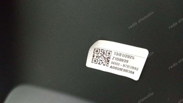 Hyundai Tucson Orta Konsol / Kol Dayama 84660-N7000 84661-N7000 846A7-N7ABO SP YP (KA-120)