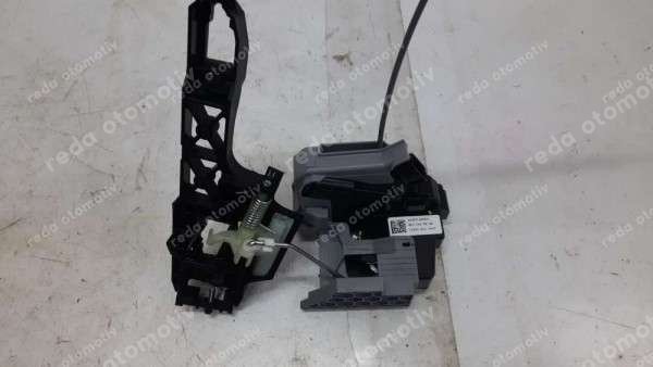 Hyundai Bayon Sağ Arka Kapı Kilidi 81420-Q0400 SP YP (FC122)