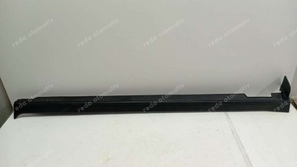 Hyundai Tucson Sağ Marşpiyel Kaplaması Orj. 87752N7000 SP YP (İI-120)