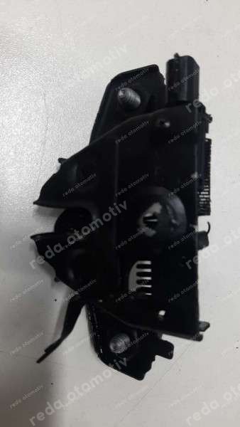 Renault Megane 4 Kaput Kilidi SP (FC121)