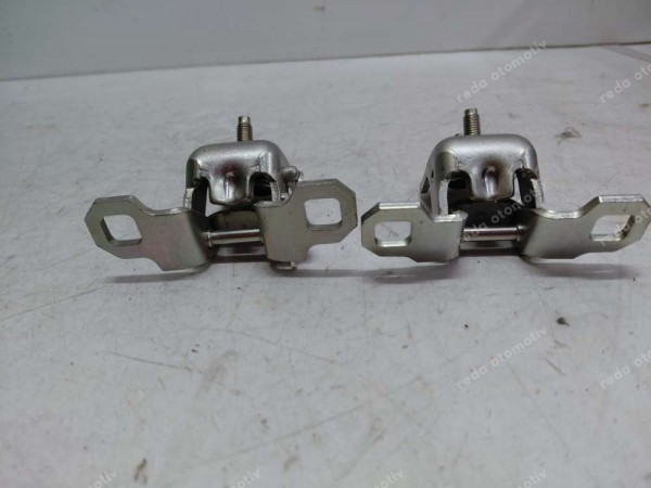 Renault Laguna 2 Sol Arka Kapı Menteşesi 7701206968 YP (HB-1211/12)