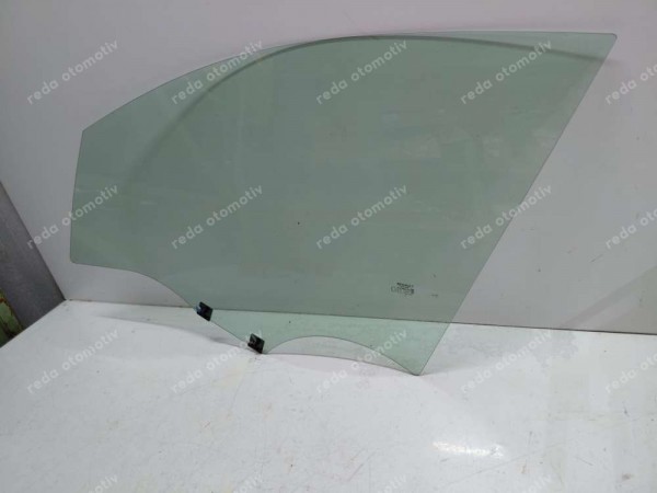 Renault Clio 5 Sol Ön Cam 43R-00097 CP (LC-120)