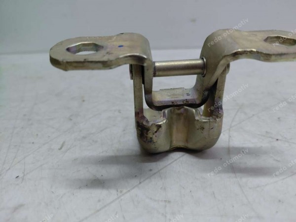 Renault Megane 2 Üst Kapı Menteşesi 8200704552 (HB-1212)