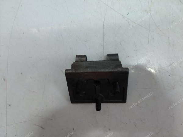 Dacia Pick-Up Sağ Ön Kapı Menteşesi 6001548438 (HB-1212)