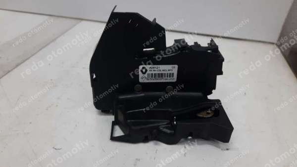 Renault Megane 4 Sağ Arka Kapı Kilidi Amb 825028903R YP (FC121)