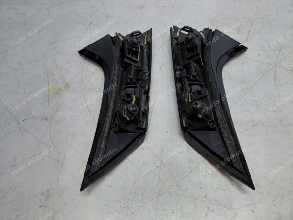 Renault Clio 5 Cam Çıtası Takımı Orj. 960337068R 960320029R CP (BC-120)