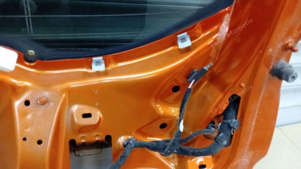 Renault Clio 5 Bagaj Kapağı 253388368R CP (İF-110)