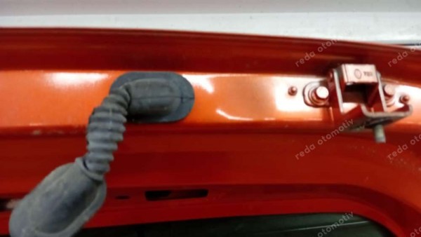 Renault Clio 5 Bagaj Kapağı 253388368R CP (İF-110)