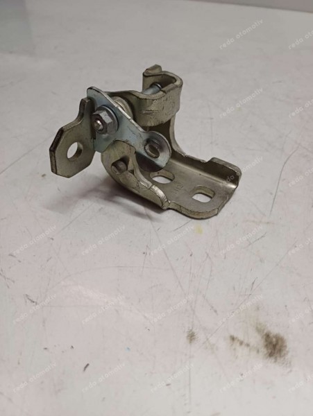 Renault Fluence Kapı Menteşesi A073550 (HA-120)