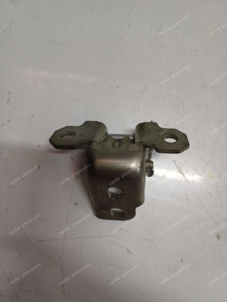 Renault Fluence Kapı Menteşesi A073550 (HA-120)