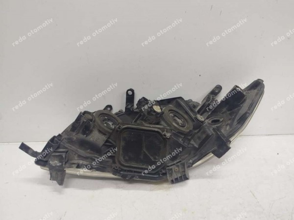 Toyota Corolla 07-09 Ön Sağ Far 81130-12A60 YS HP (GD120)